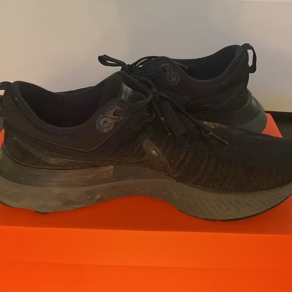 Nike React Infinity Run In Black - image 3